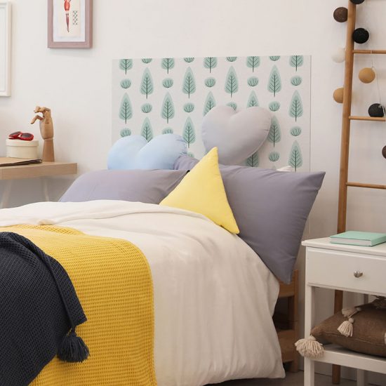 Cabecero de cama de vinilo Infantil Bosque Verde detalle cama