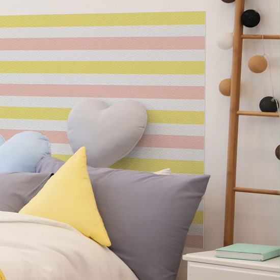 Detalle cabecero de cama de vinilo infantil Rayado Amarillo y Rosa