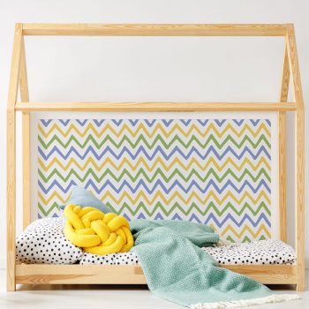 Cabecero de cama de vinilo Infantil Zig Zag Colores detalle cama