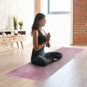 Yoga mat acuarela purple clase de yoga