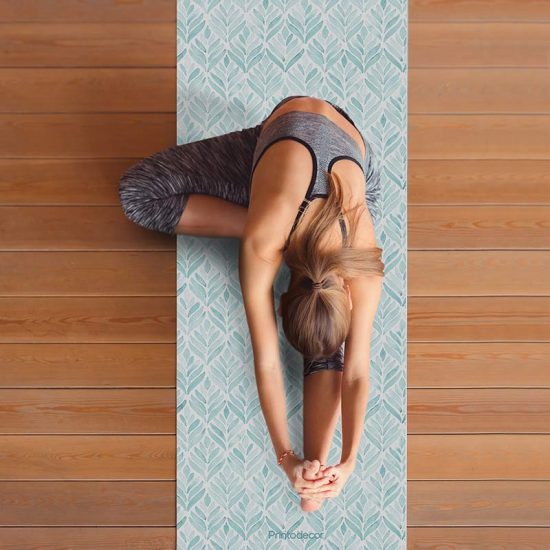 Yoga mat blue leaves clase de yoga