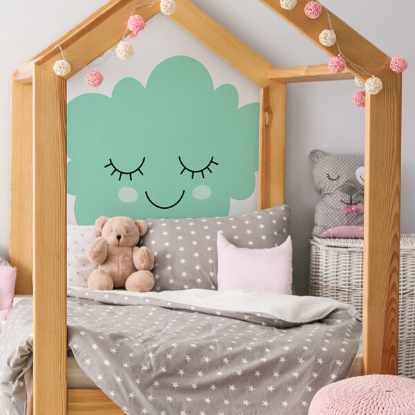 Habitación infantil cabecero de cama nube turquesa